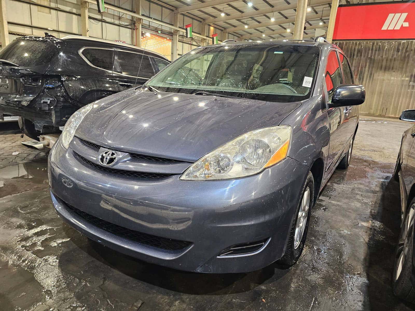 TOYOTA SIENNA 2008 thumbnail 4