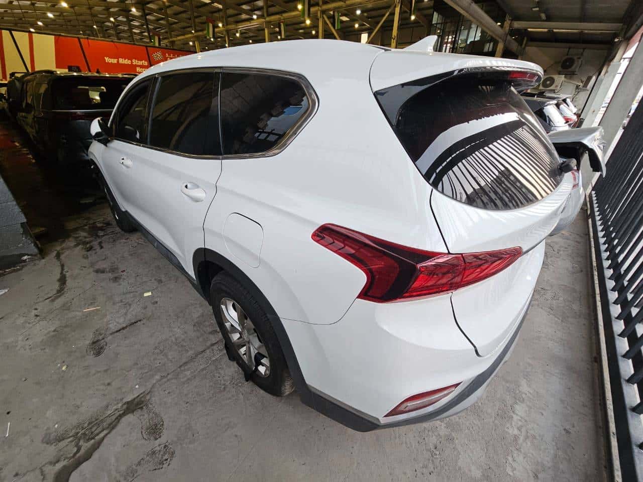 HYUNDAI SANTA FE 2020 thumbnail 4
