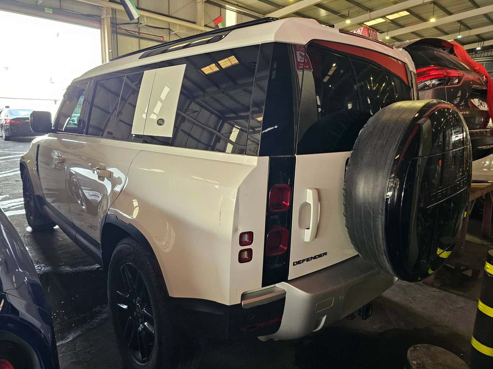 Land Rover DEFENDER 110 X 2024 thumbnail 2