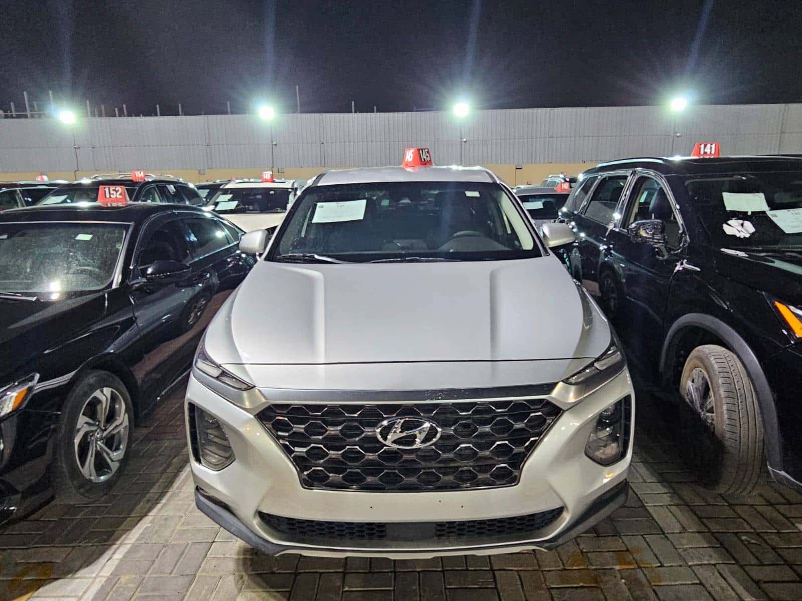 Hyundai Santa Fe 2020 thumbnail 2