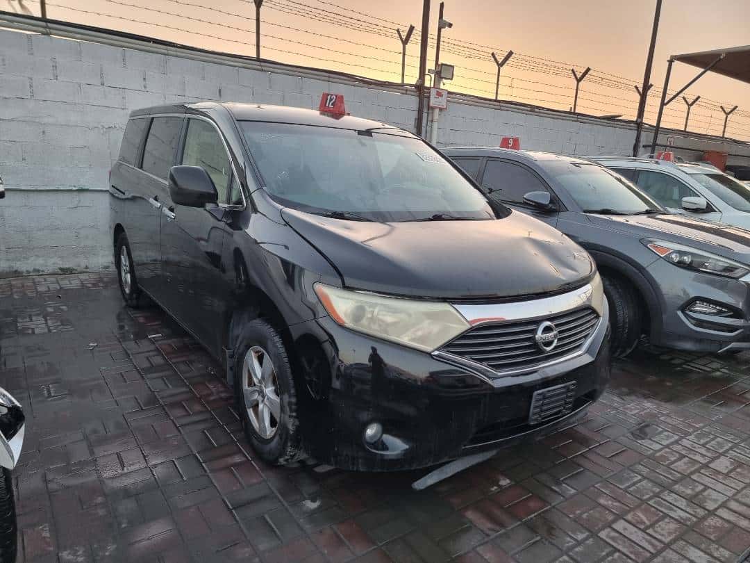 NISSAN QUEST - Exterior