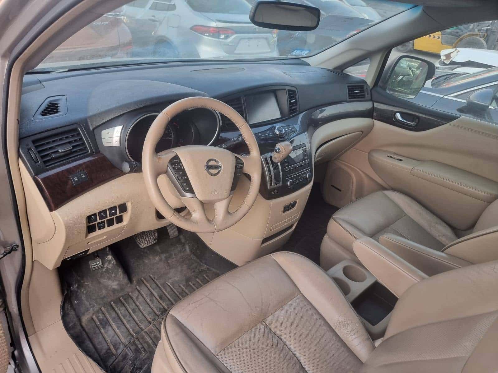 Nissan Quest 2012 thumbnail 5