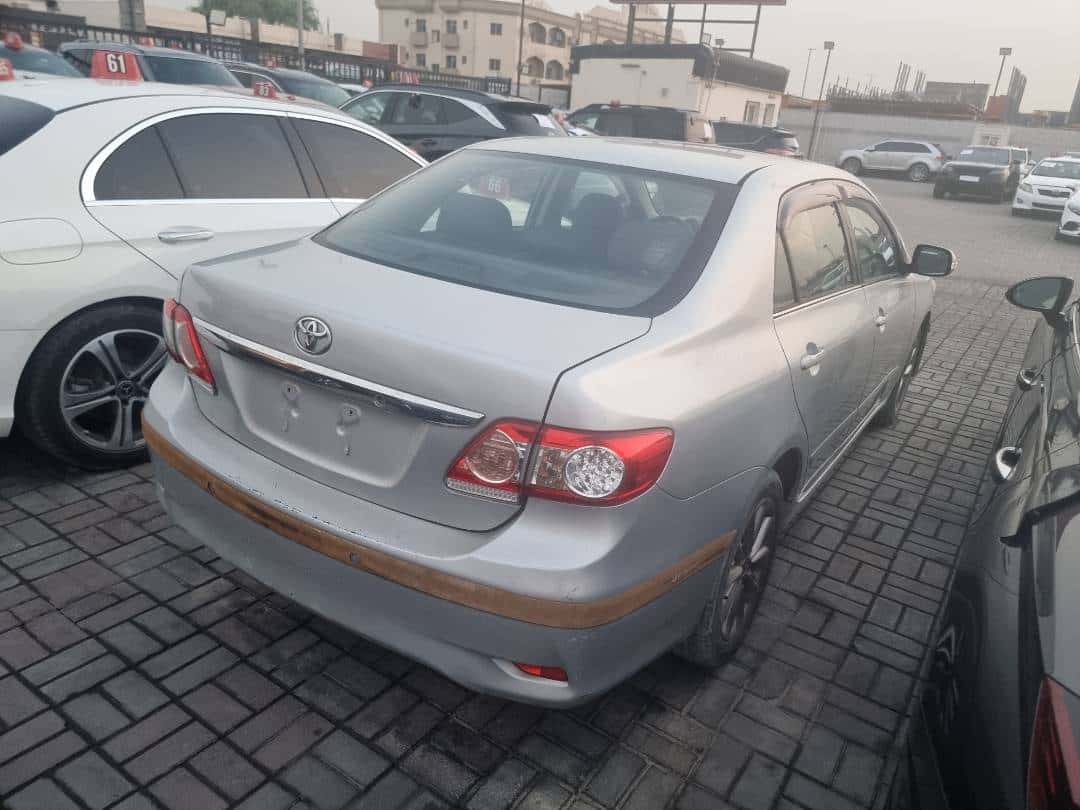 Toyota Corolla 2011 thumbnail 3