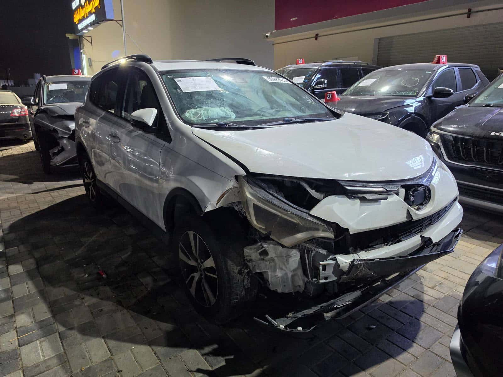 TOYOTA RAV4 2018 thumbnail 3