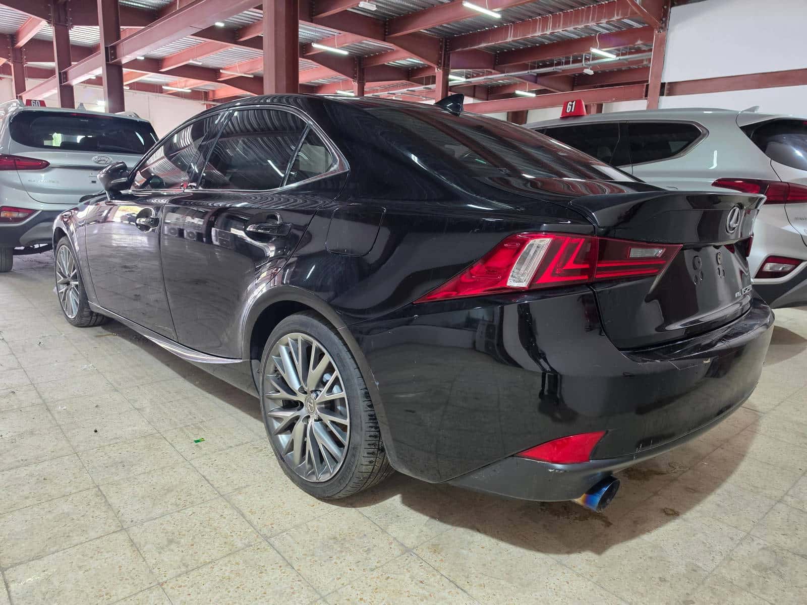 Lexus IS 250 2015 thumbnail 5
