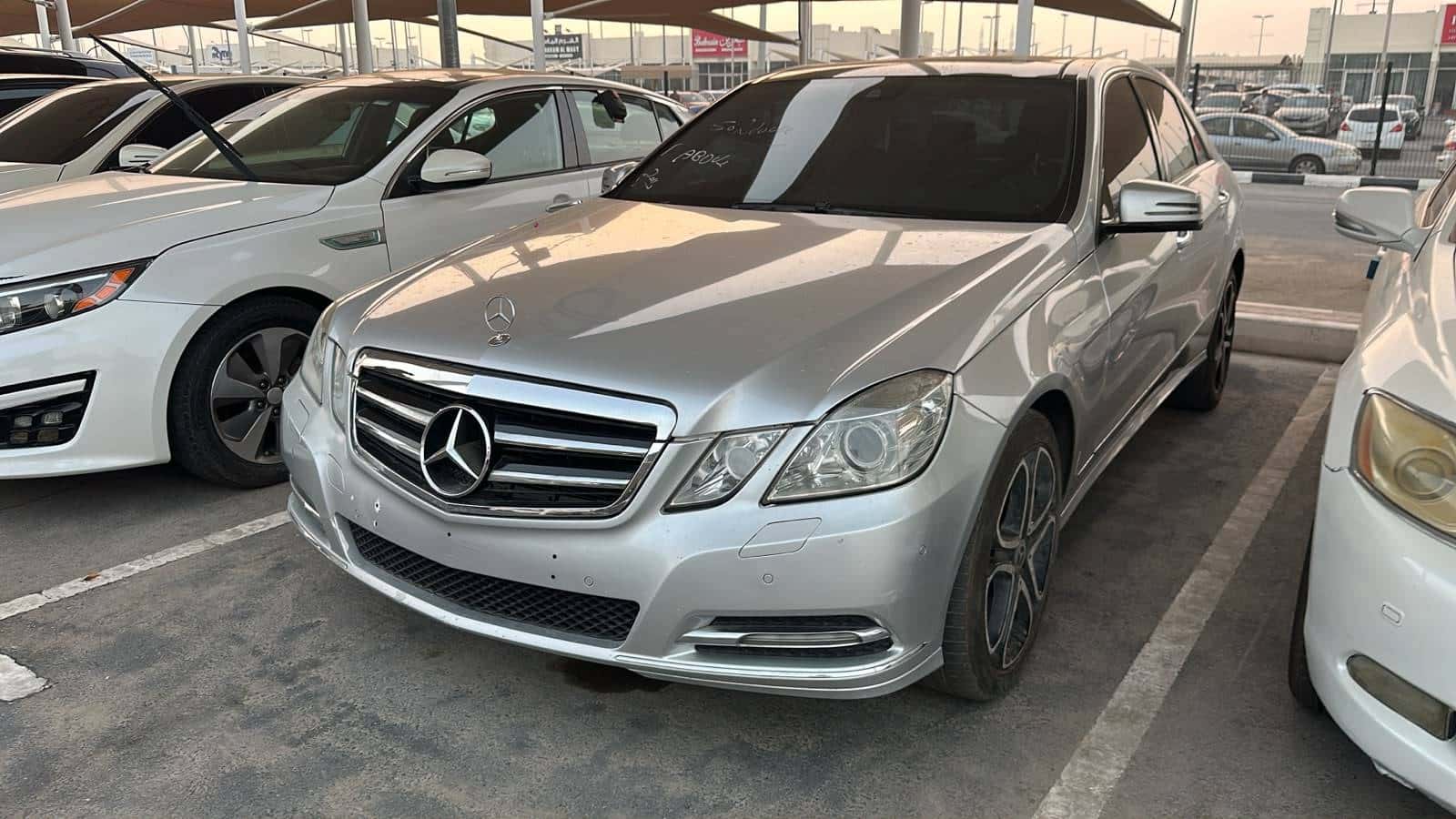 MERCEDES BENZ E-300 2011 thumbnail 1
