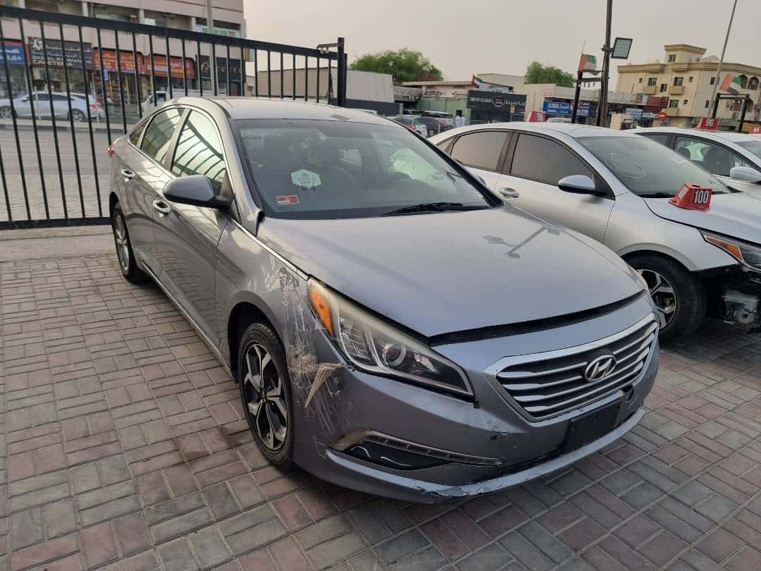Hyundai Sonata 2015 thumbnail 2