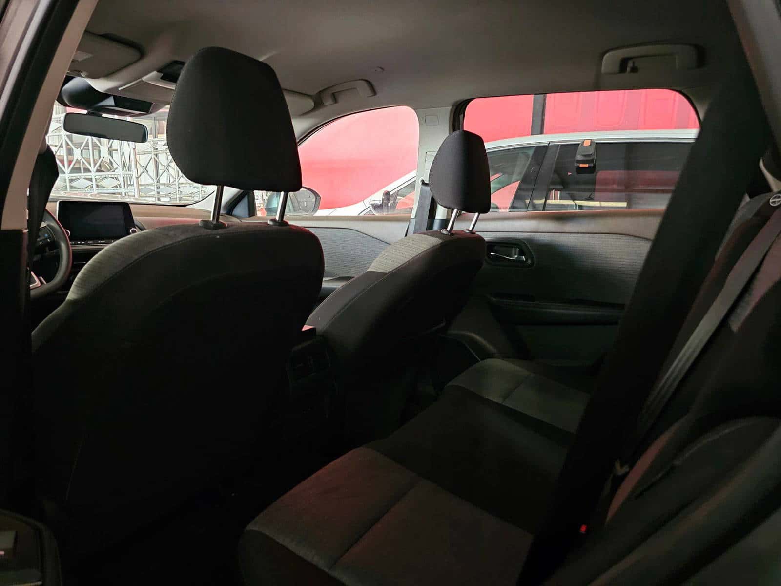 Nissan Rogue 2023 thumbnail 6