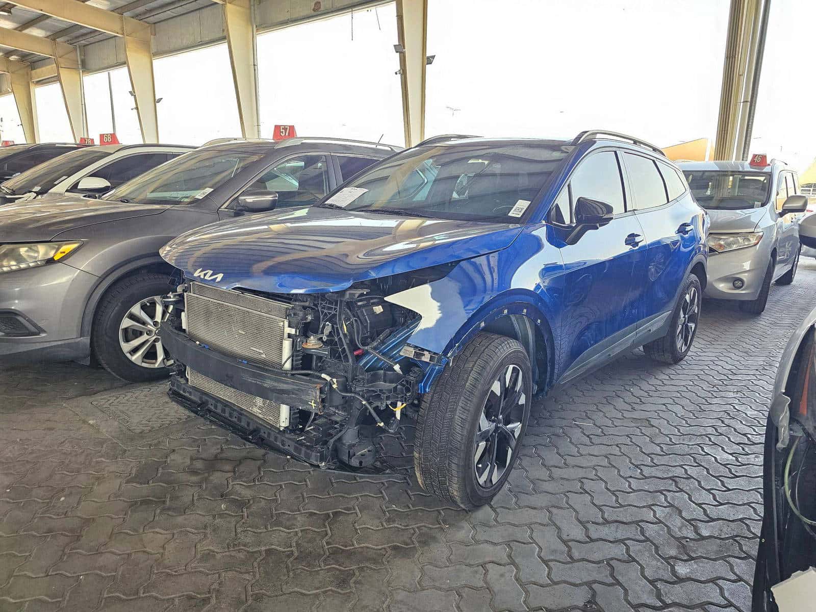 KIA SPORTAGE 2023 thumbnail 4