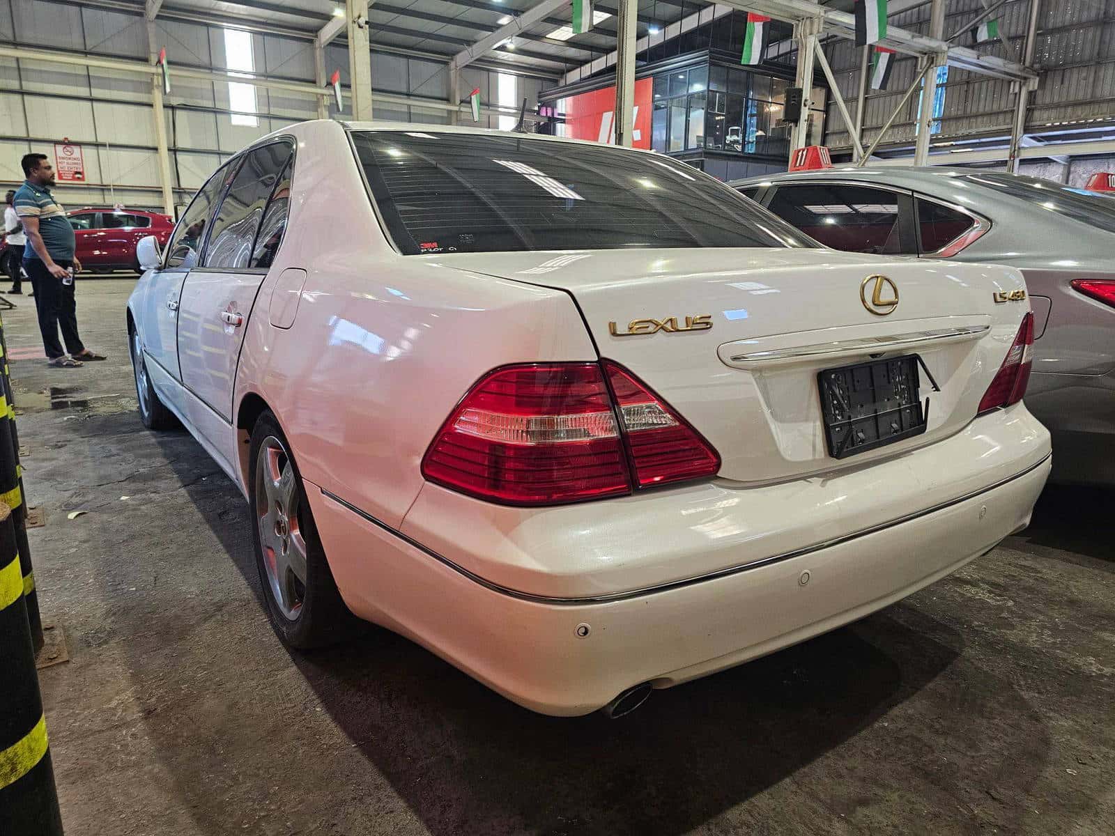 Lexus LS 430 2006 thumbnail 2