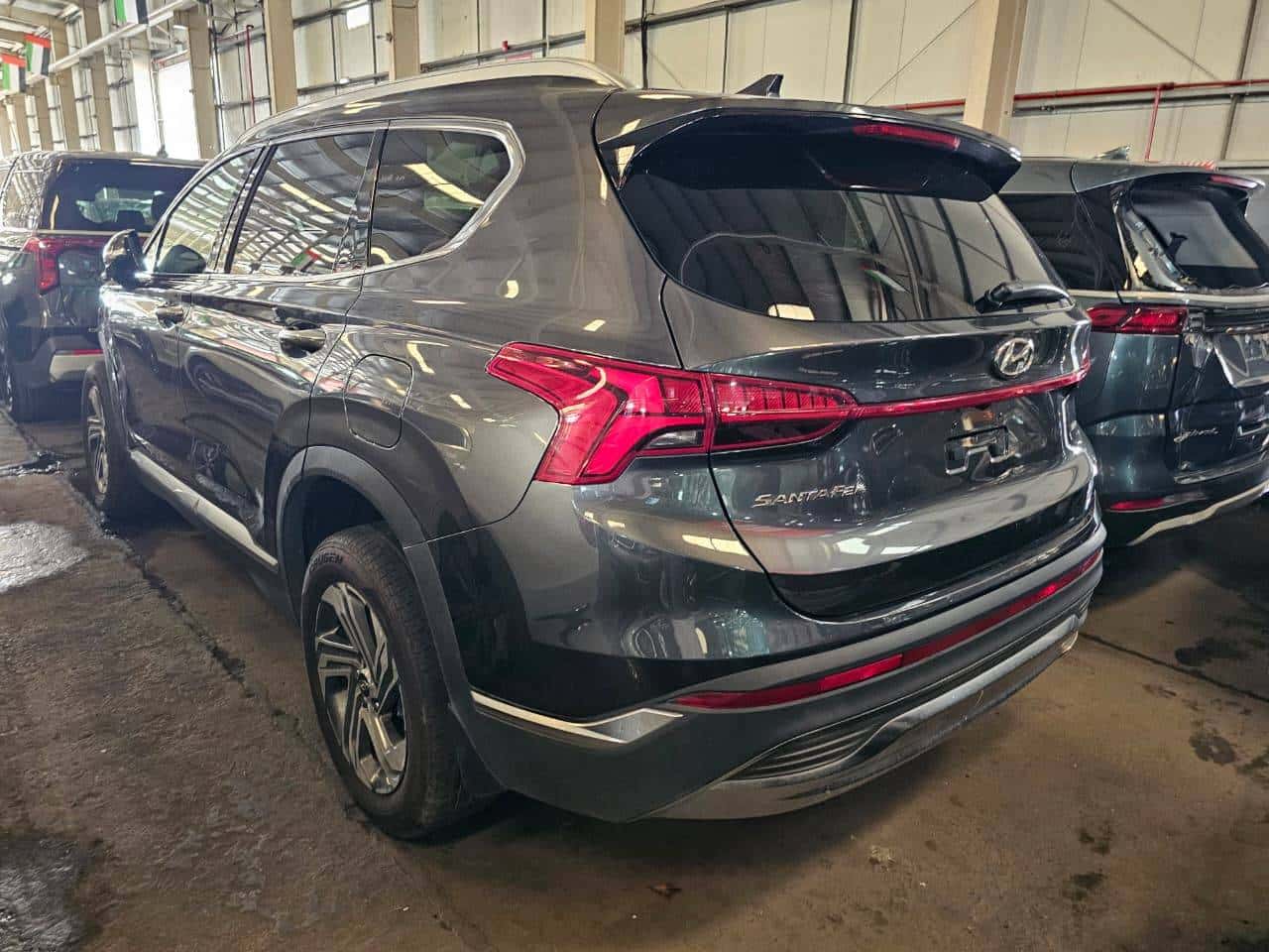 Hyundai Santa Fe 2023 thumbnail 4