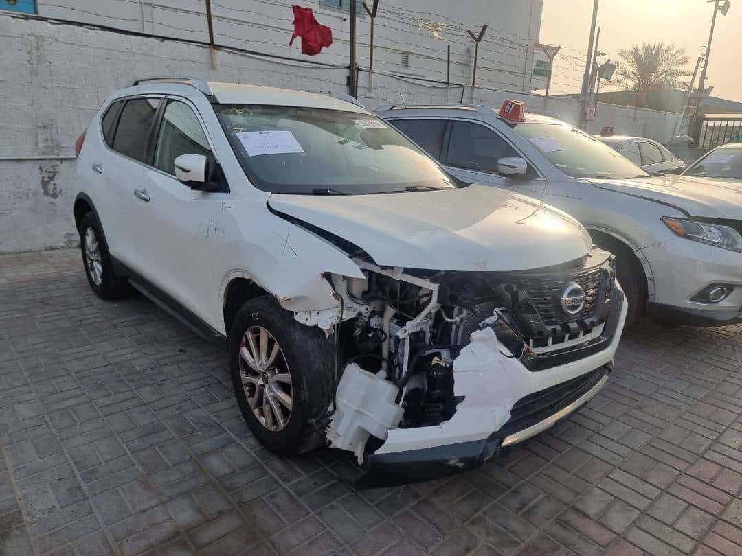 NISSAN ROGUE - Exterior