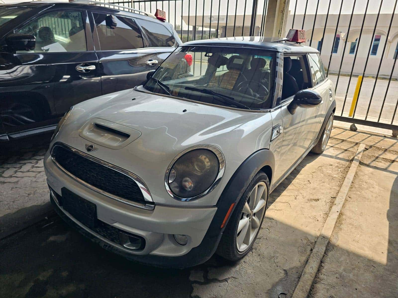 MINI Cooper 2011 thumbnail 3