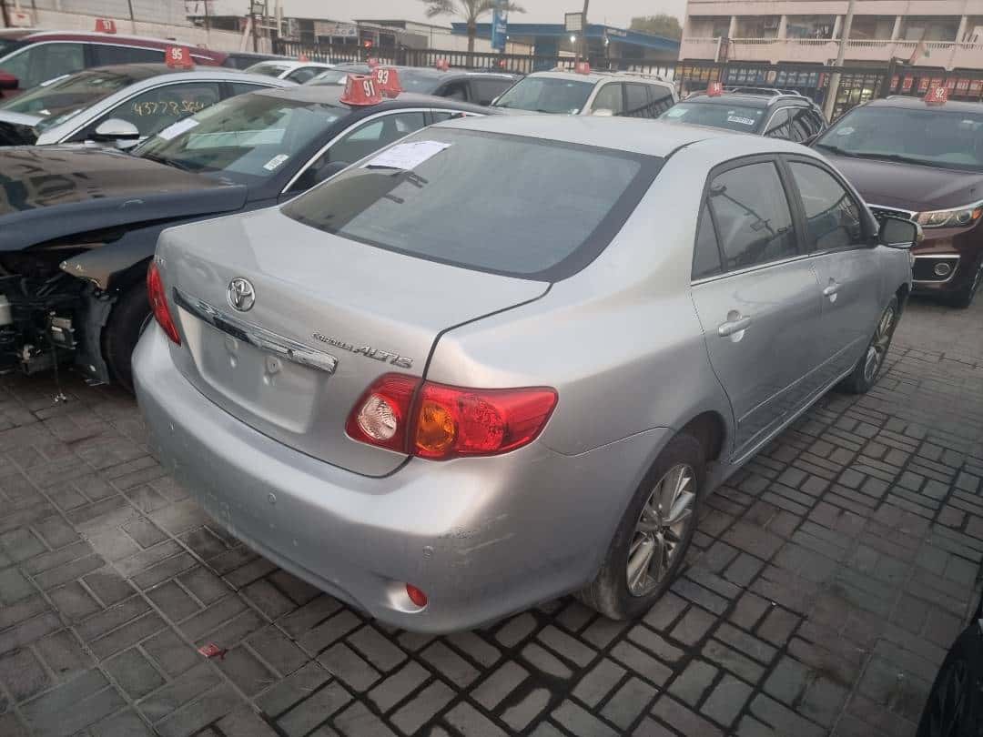 Toyota Corolla 2008 thumbnail 2