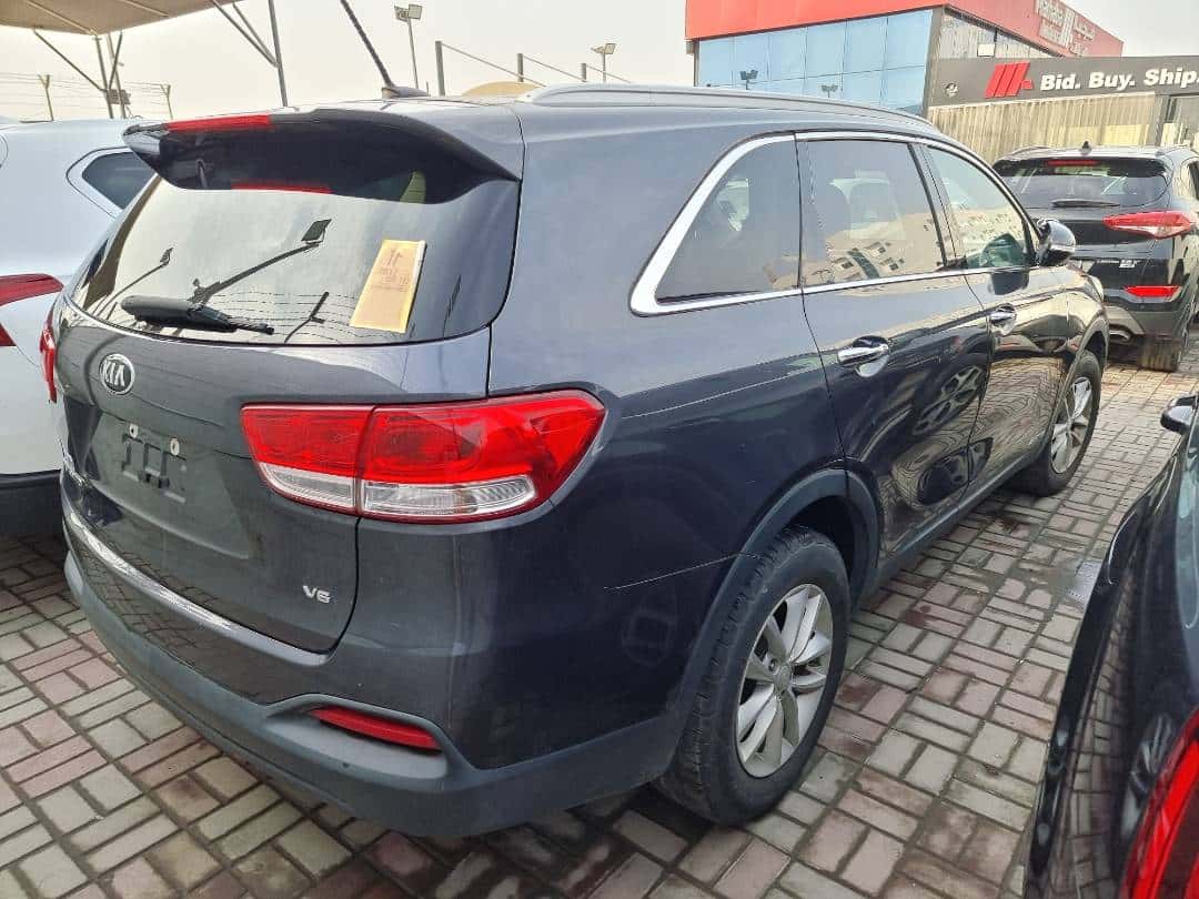 KIA SORENTO - Exterior