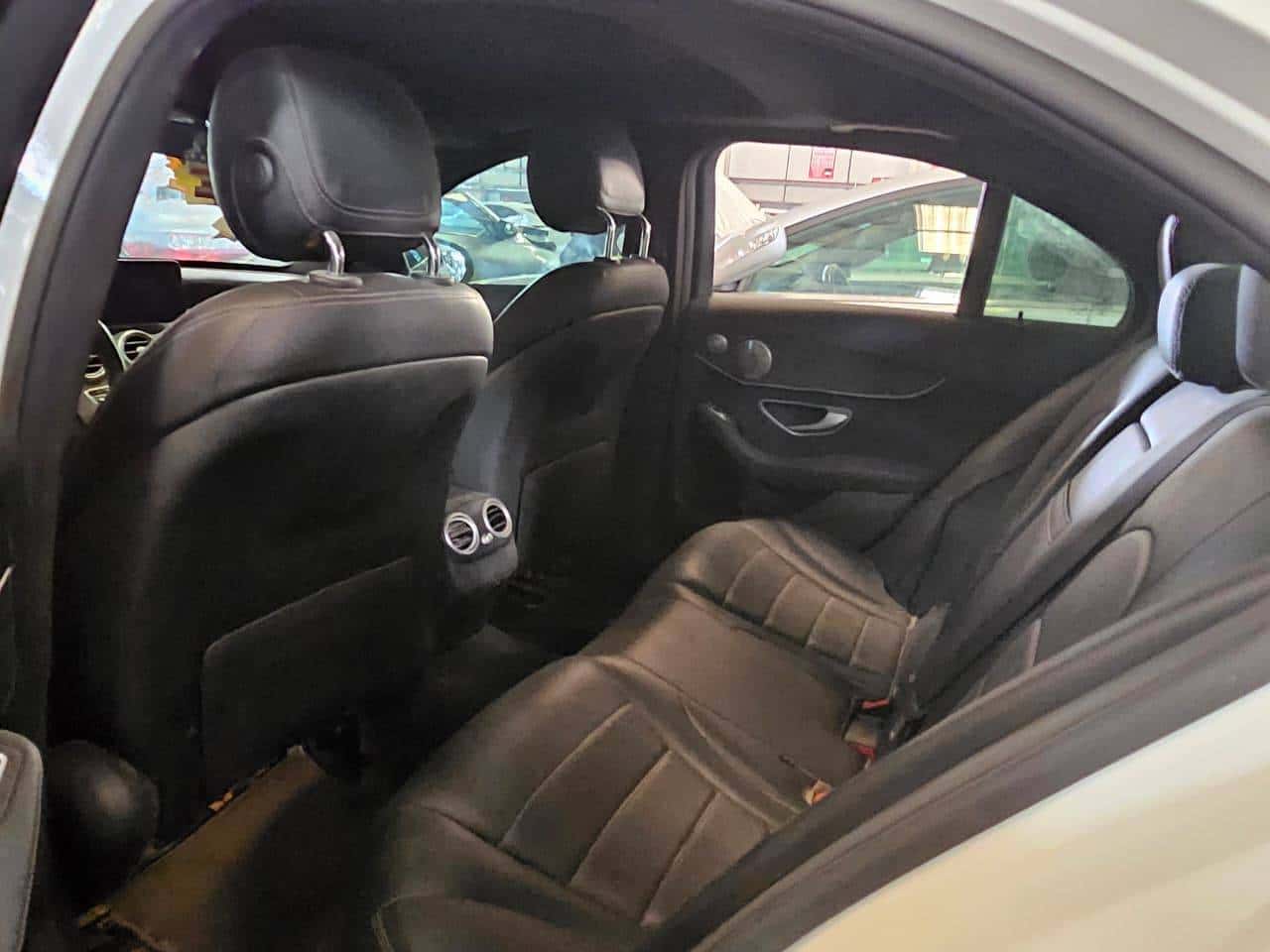 MERCEDES BENZ C300 2020 thumbnail 6