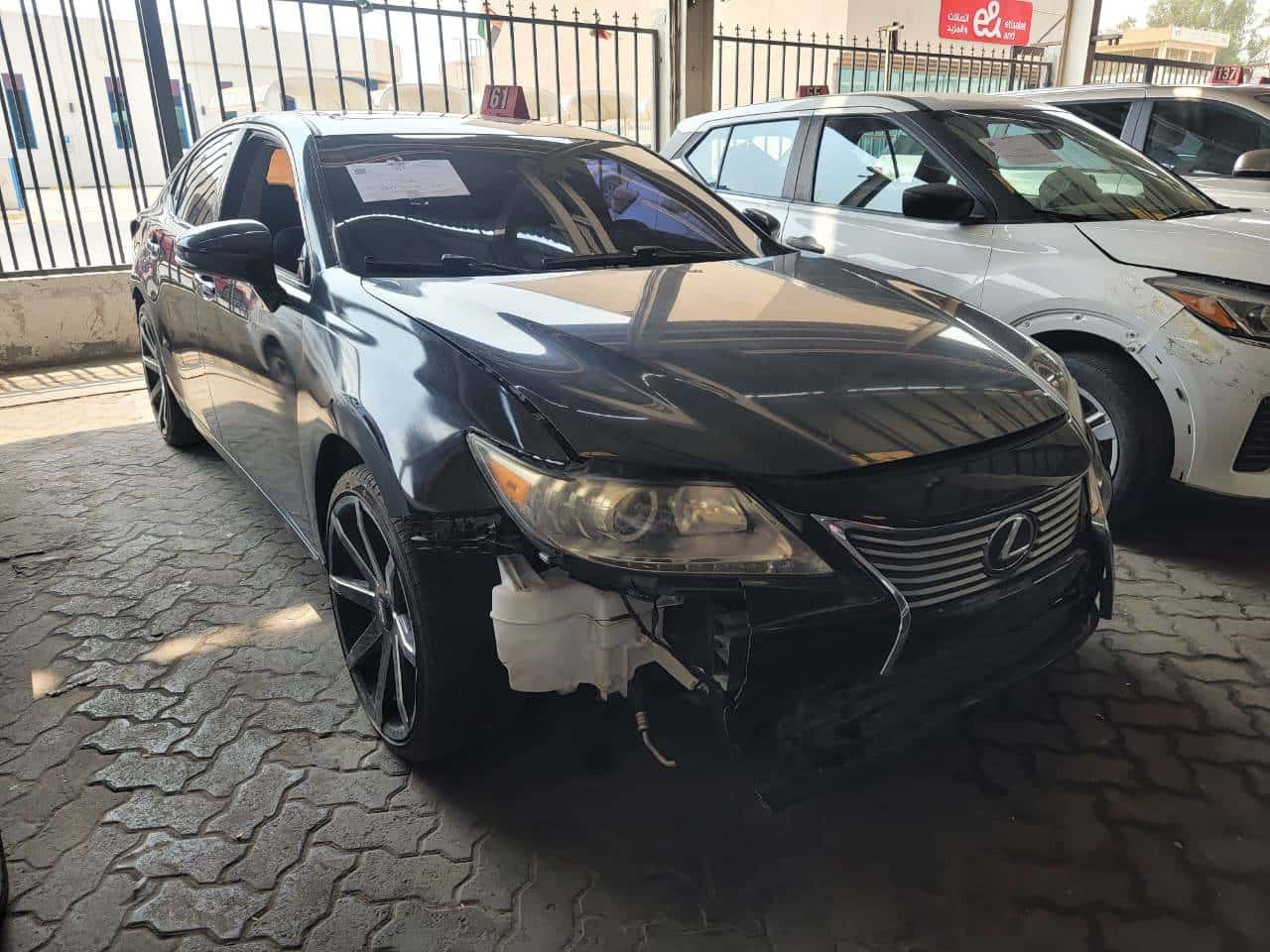Lexus ES 350 2014 thumbnail 3
