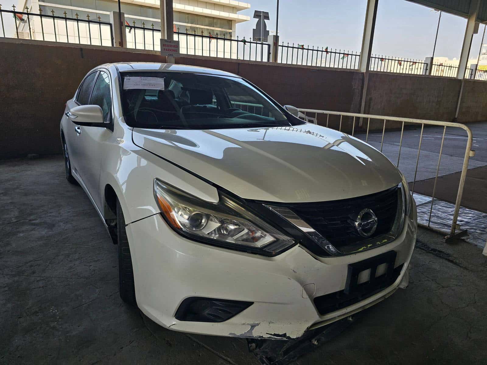 NISSAN ALTIMA - Exterior