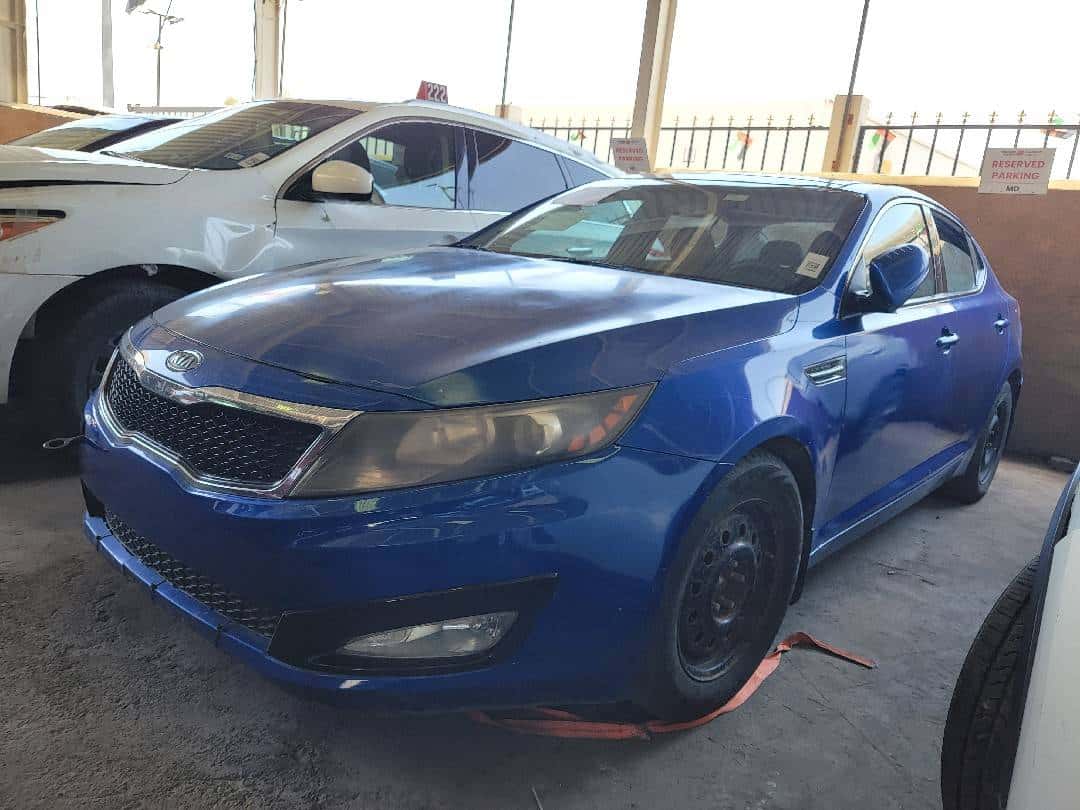 Kia Optima 2012 thumbnail 1