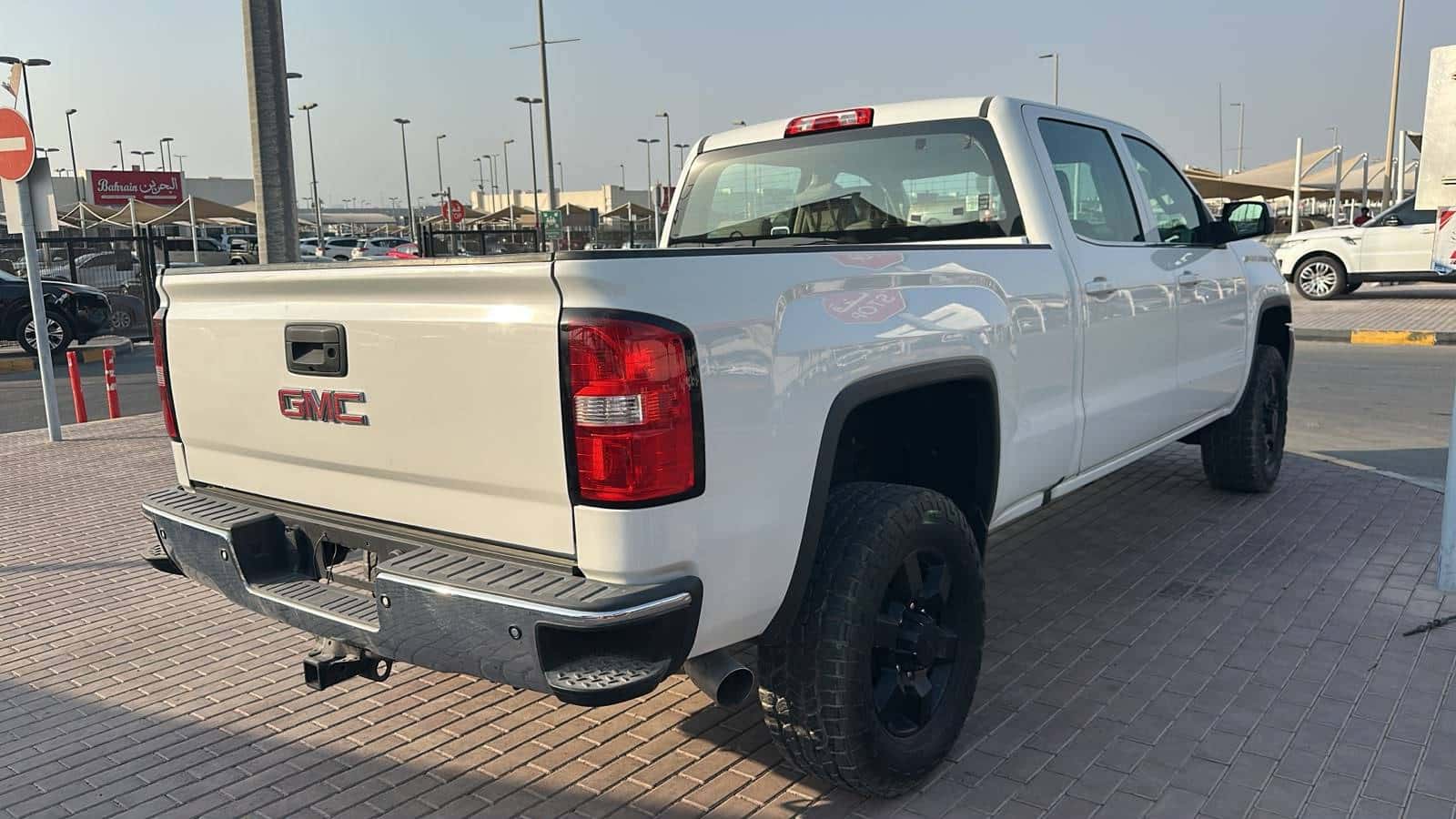 GMC Sierra 2019 thumbnail 6