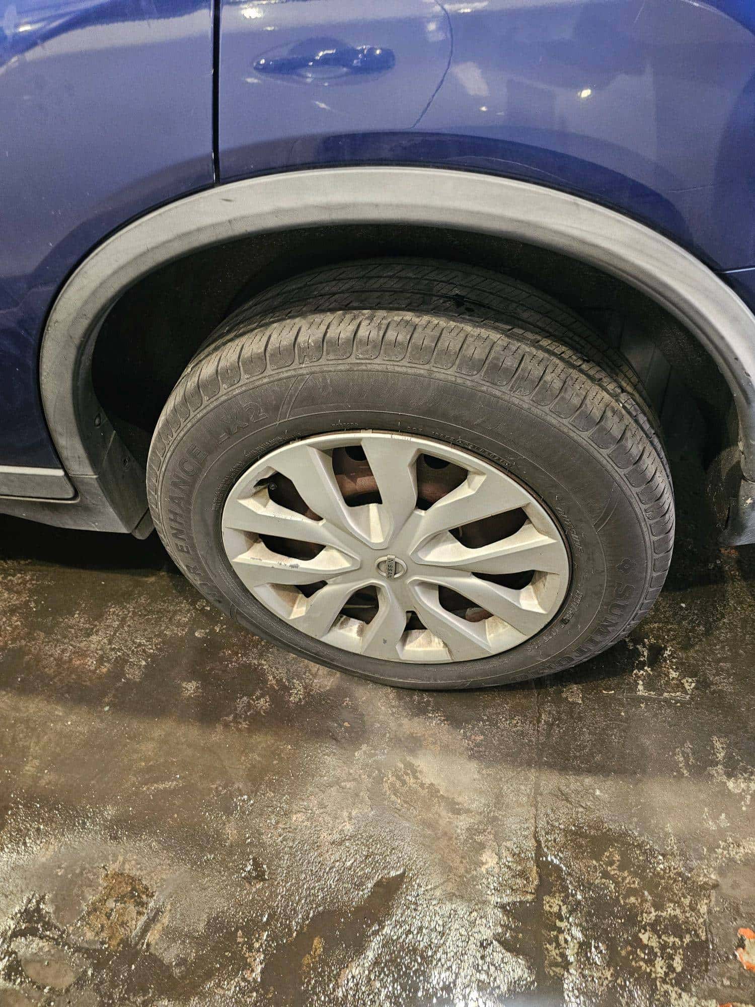 NISSAN ROGUE - Exterior
