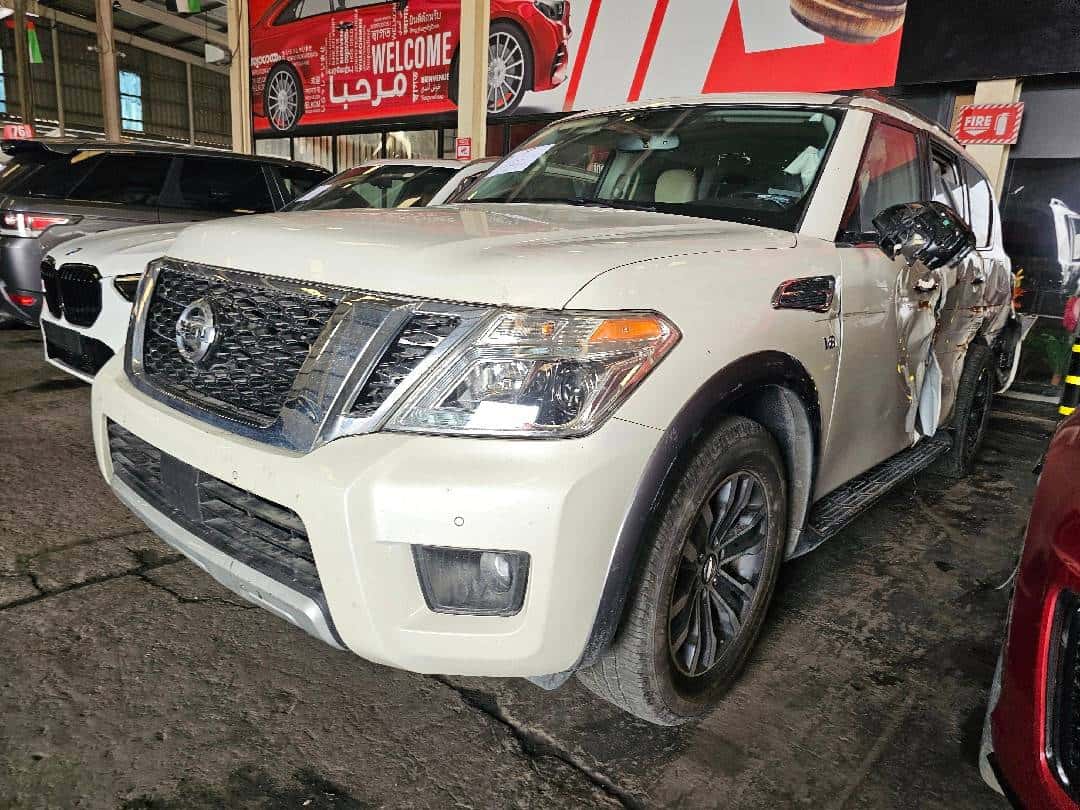 Nissan Armada 2018 thumbnail 1