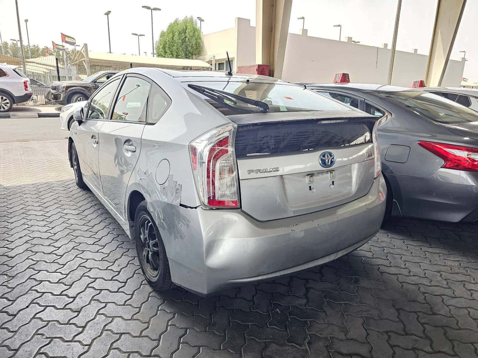 TOYOTA PRIUS 2012 thumbnail 4