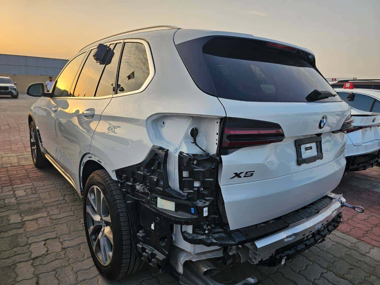 BMW X5 XDRIVE40I 2025 thumbnail 4