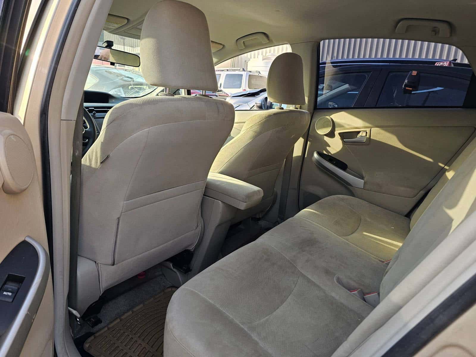 TOYOTA PRIUS 2010 thumbnail 6