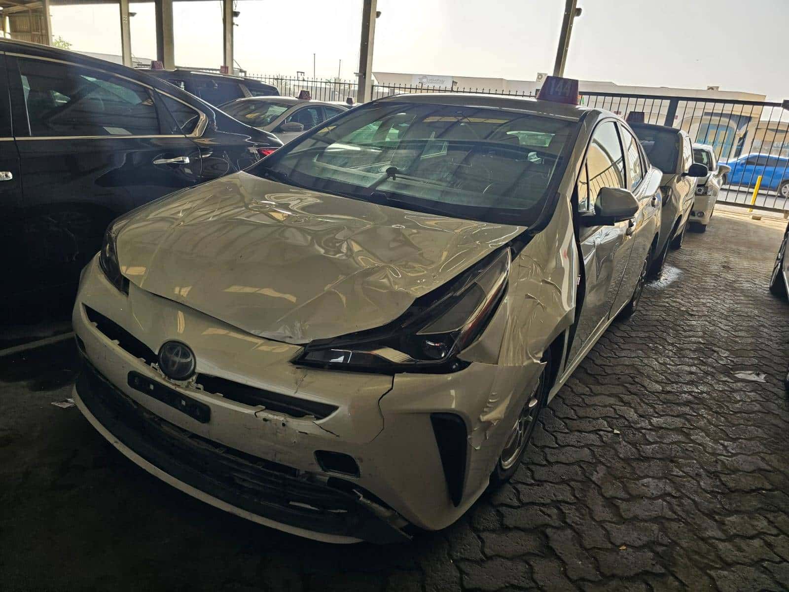 TOYOTA PRIUS 2020 thumbnail 3