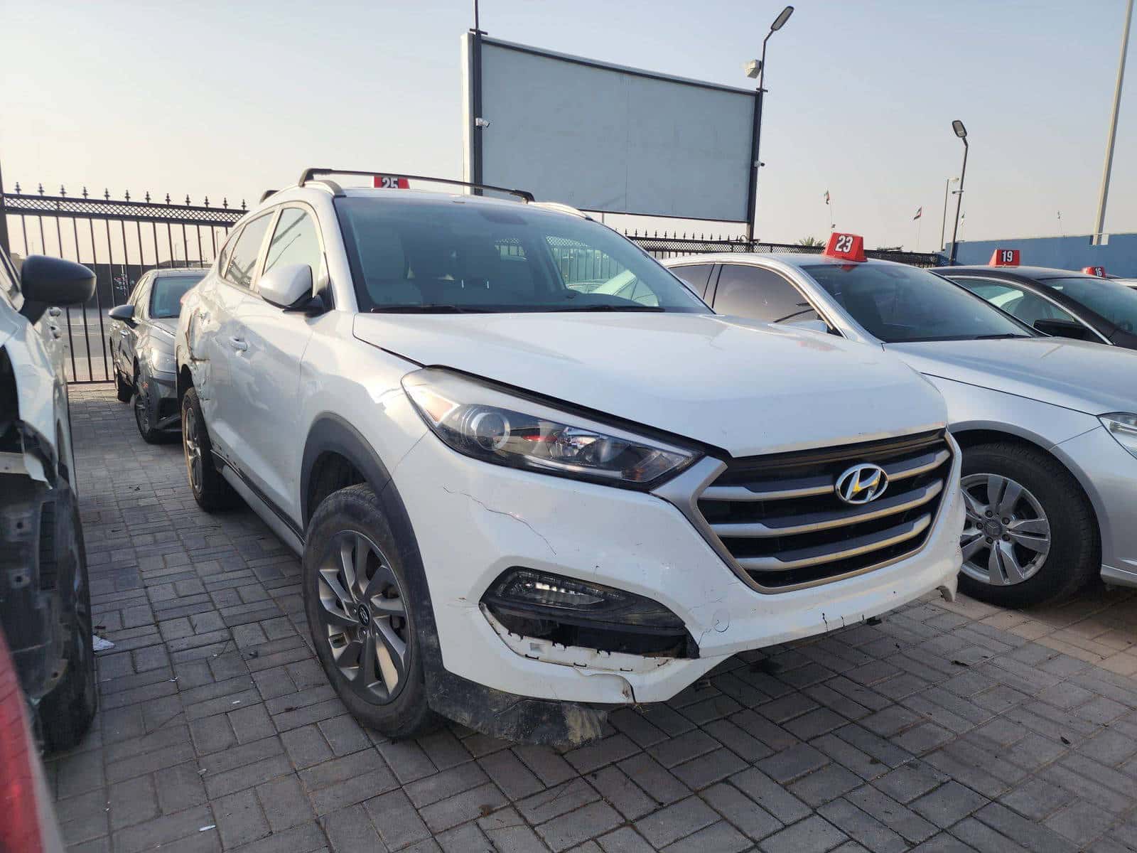 HYUNDAI TUCSON - Exterior