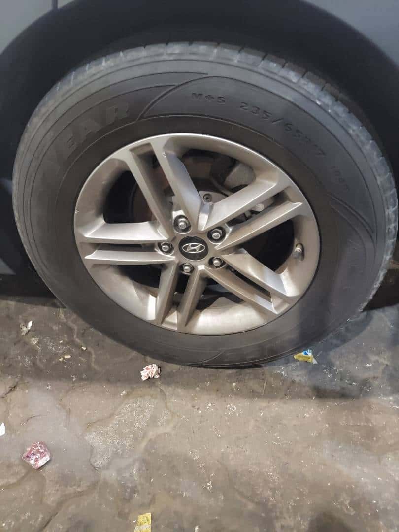HYUNDAI SANTA FE - Exterior