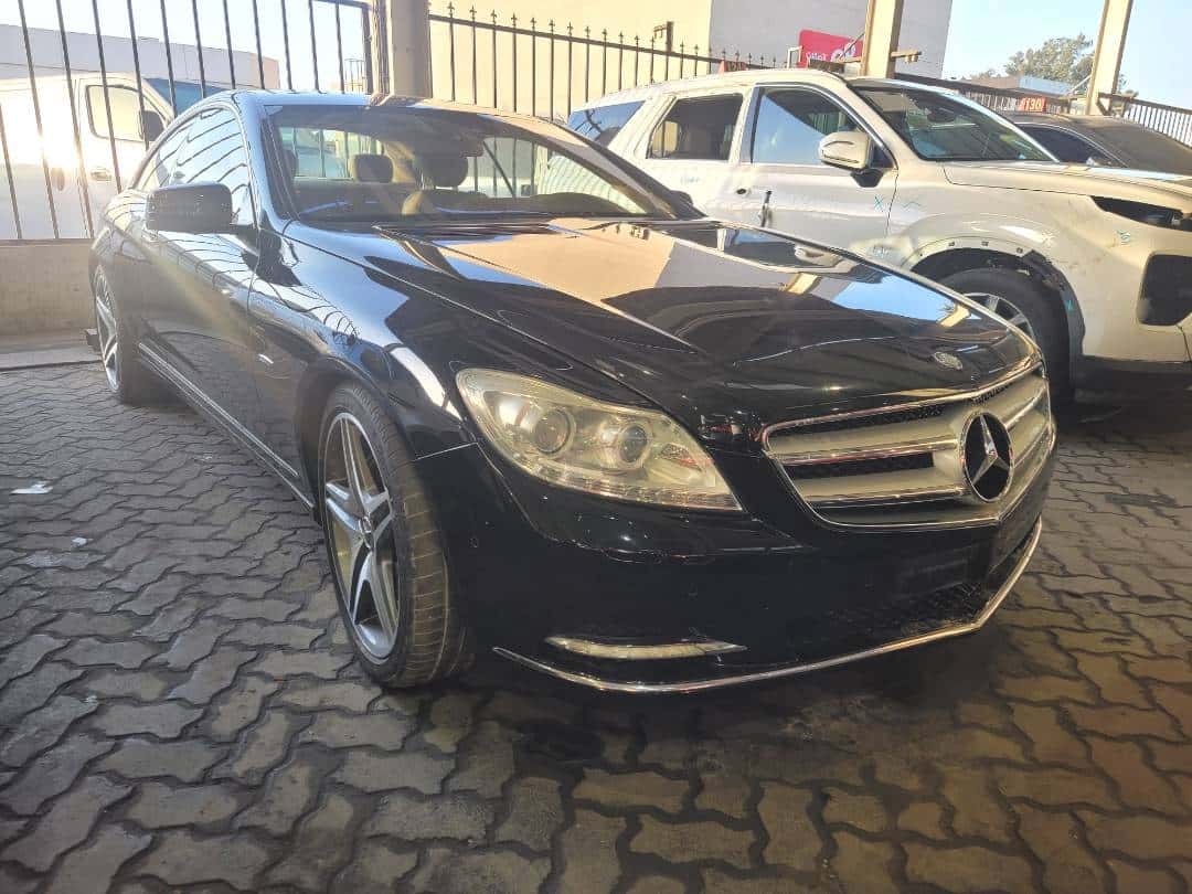 MERCEDES BENZ CL 500 - Exterior