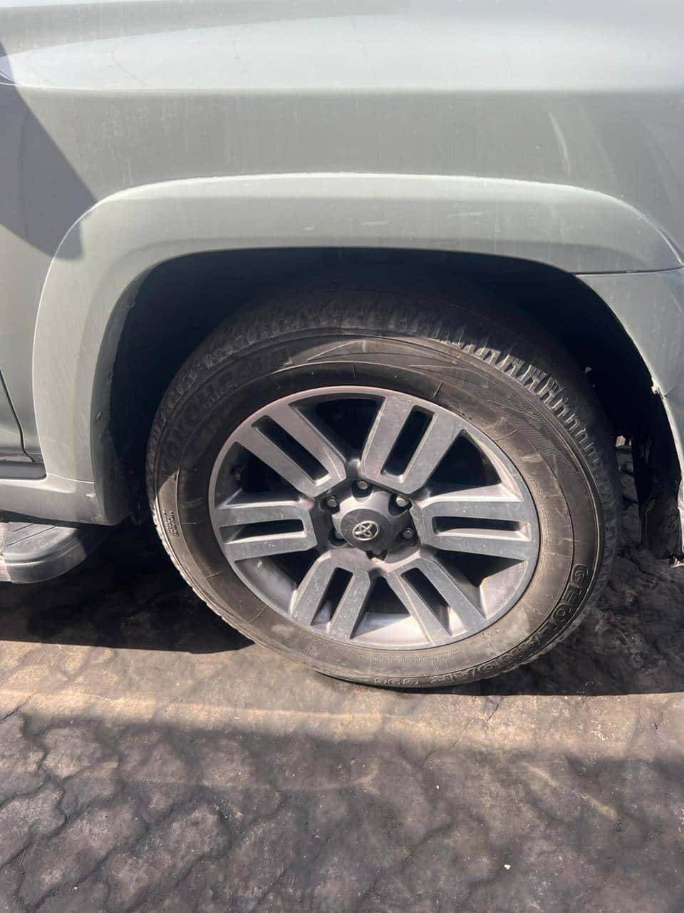 TOYOTA 4RUNNER - Exterior