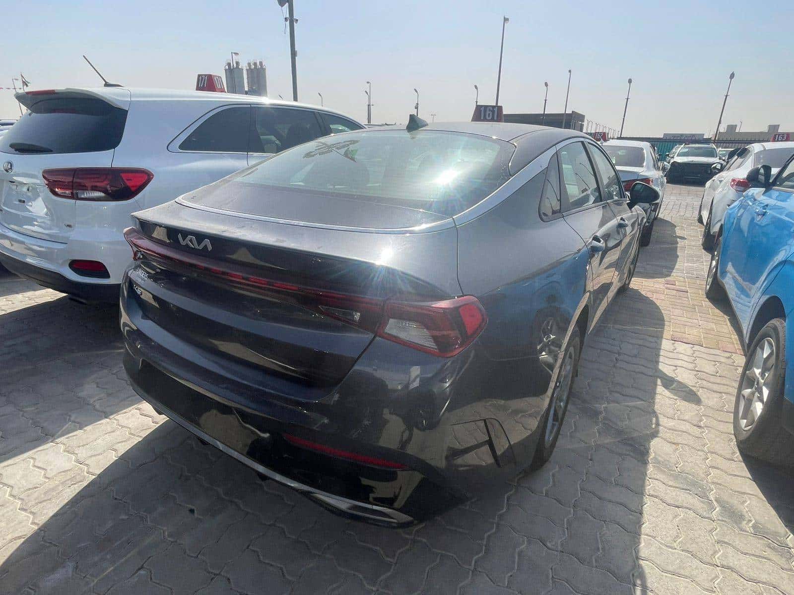 KIA K5 - Exterior