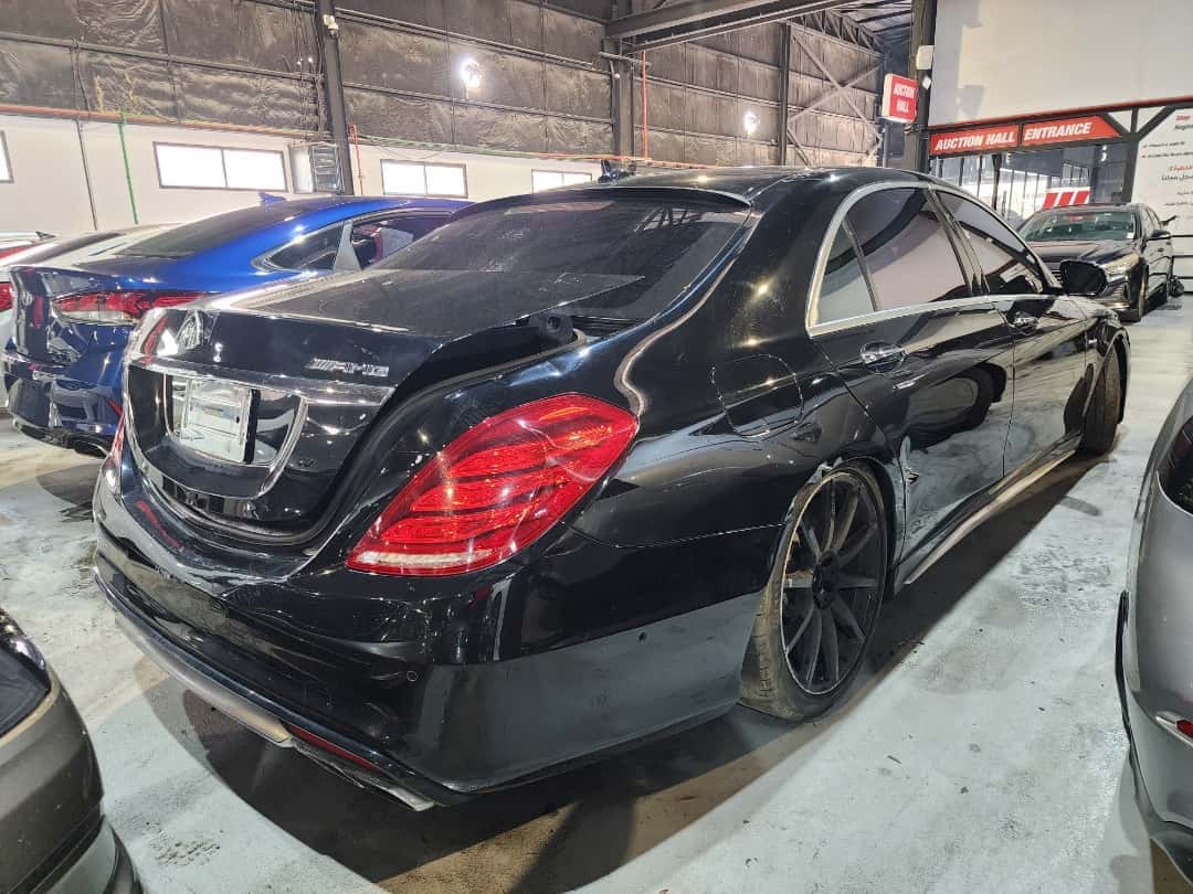MERCEDES BENZ S 63 - Exterior