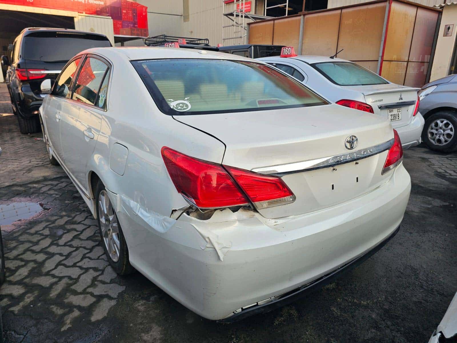 Toyota Avalon 2011 thumbnail 4