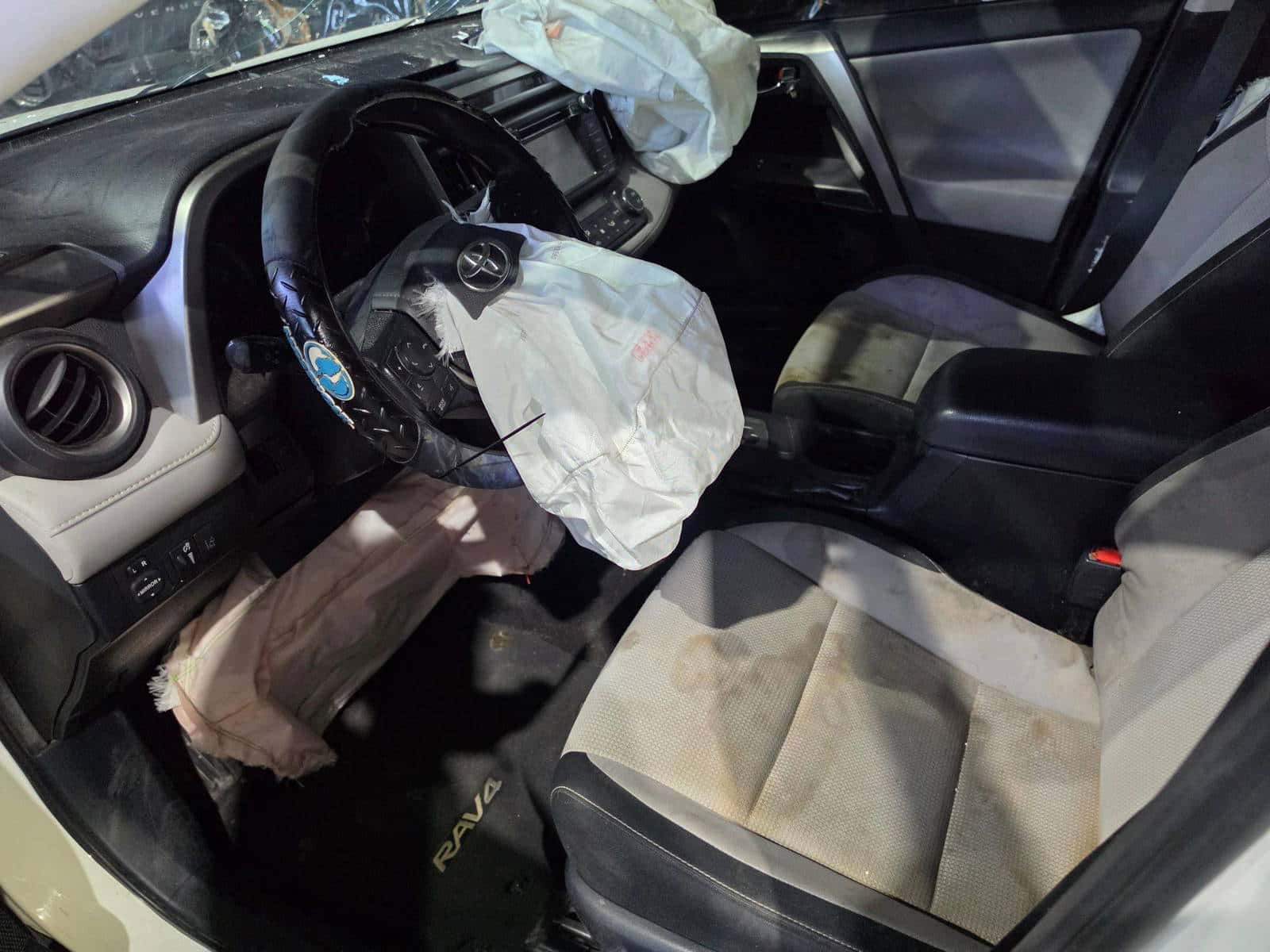 TOYOTA RAV4 2018 thumbnail 7