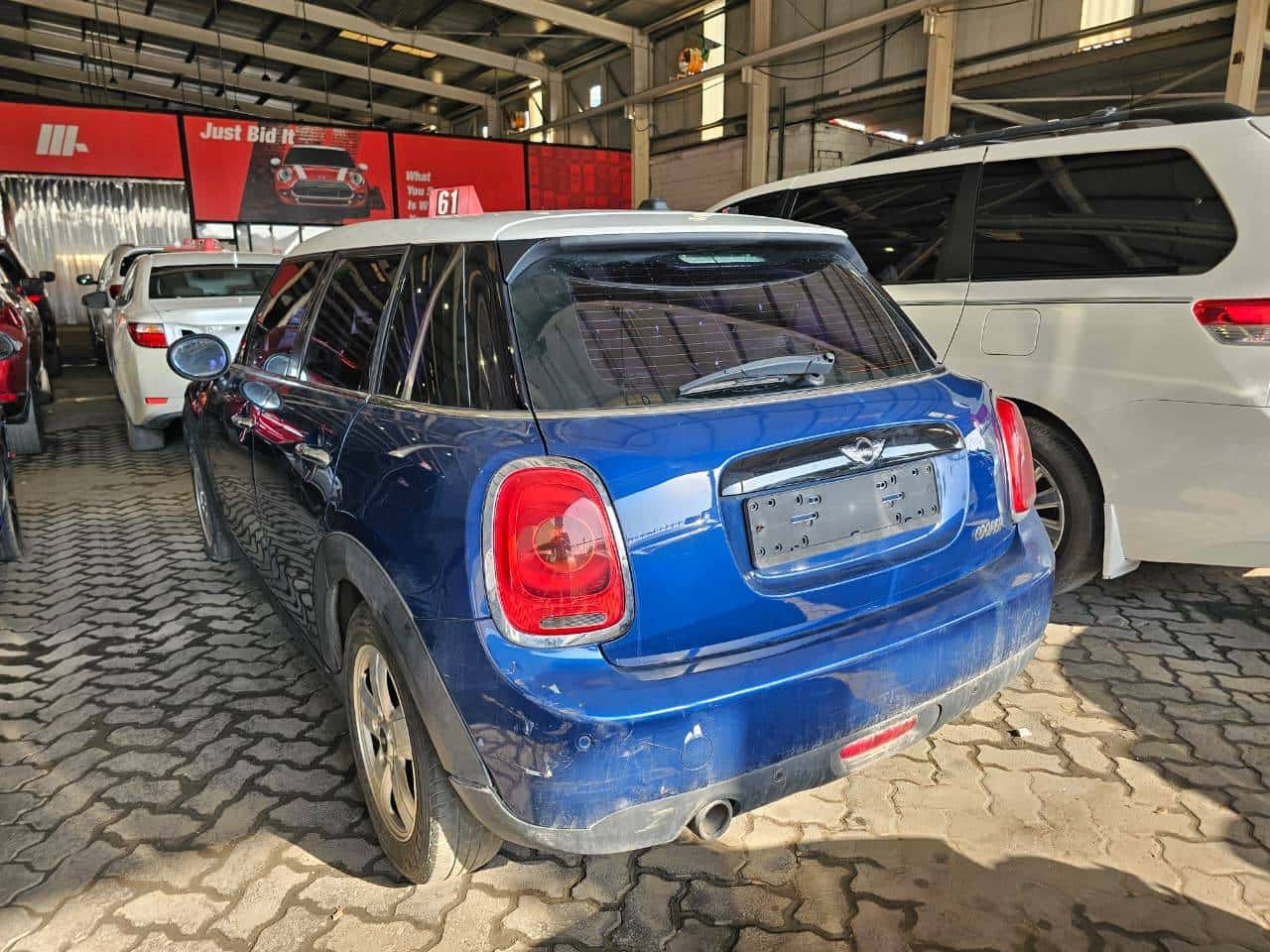 MINI Cooper 2016 thumbnail 2