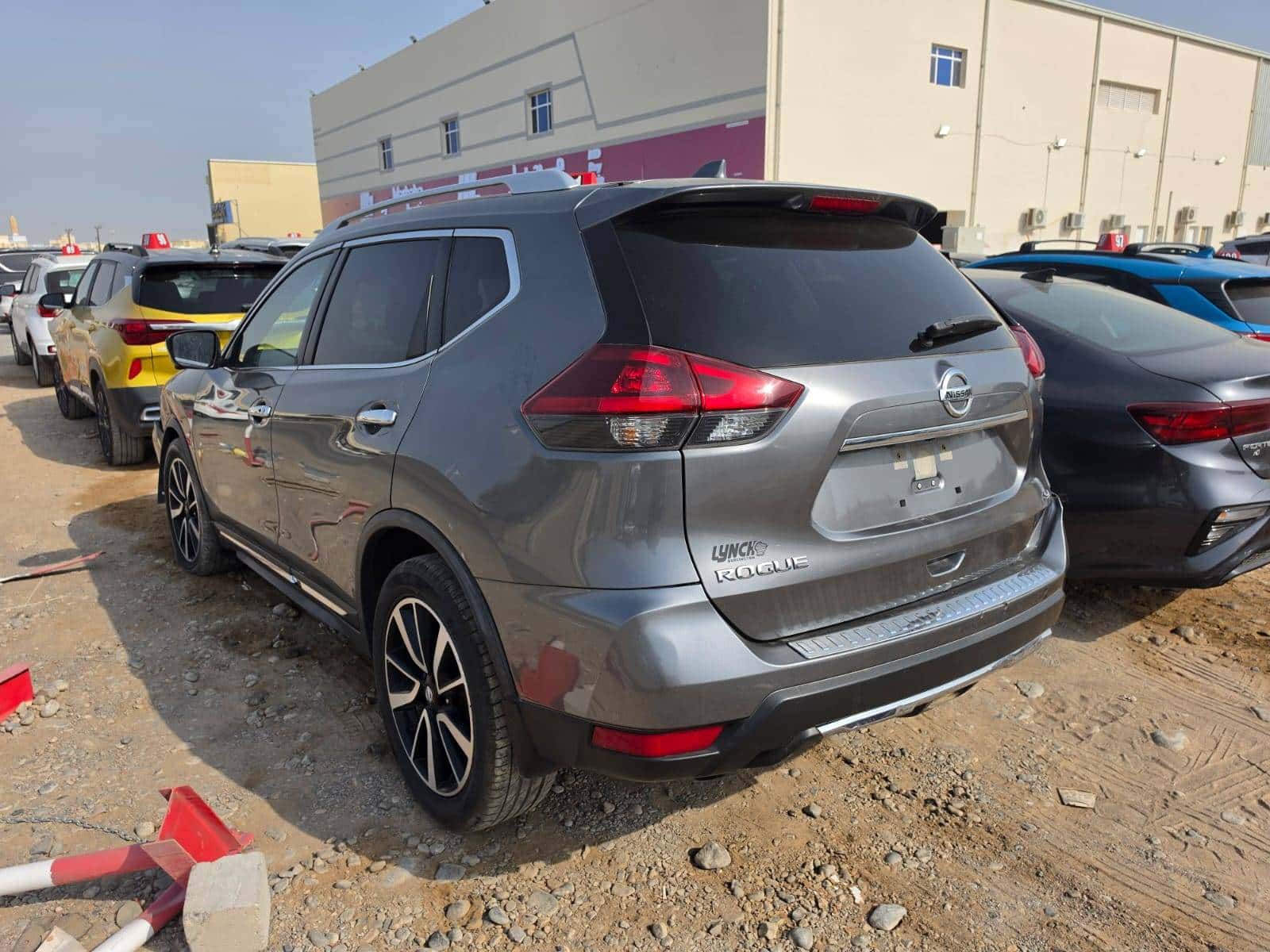 Nissan Rogue 2018 thumbnail 5