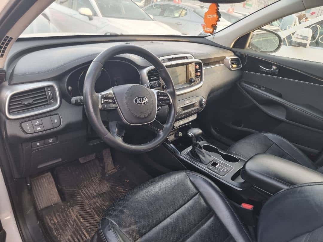 KIA SORENTO 2019 thumbnail 6