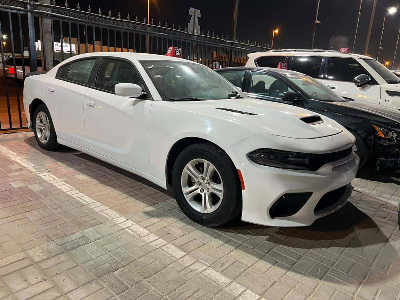 Dodge Charger 2018 thumbnail 1