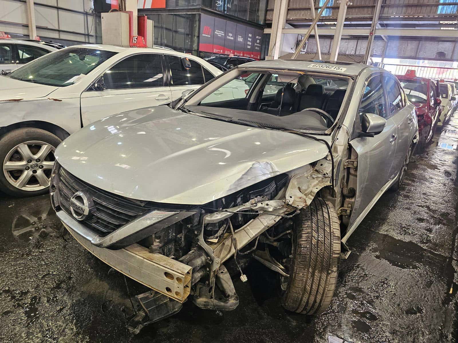 NISSAN ALTIMA - Exterior