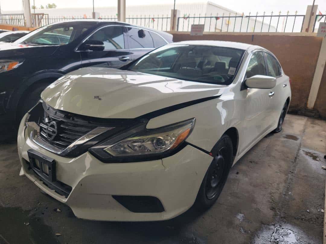 Nissan Altima 2017 thumbnail 1