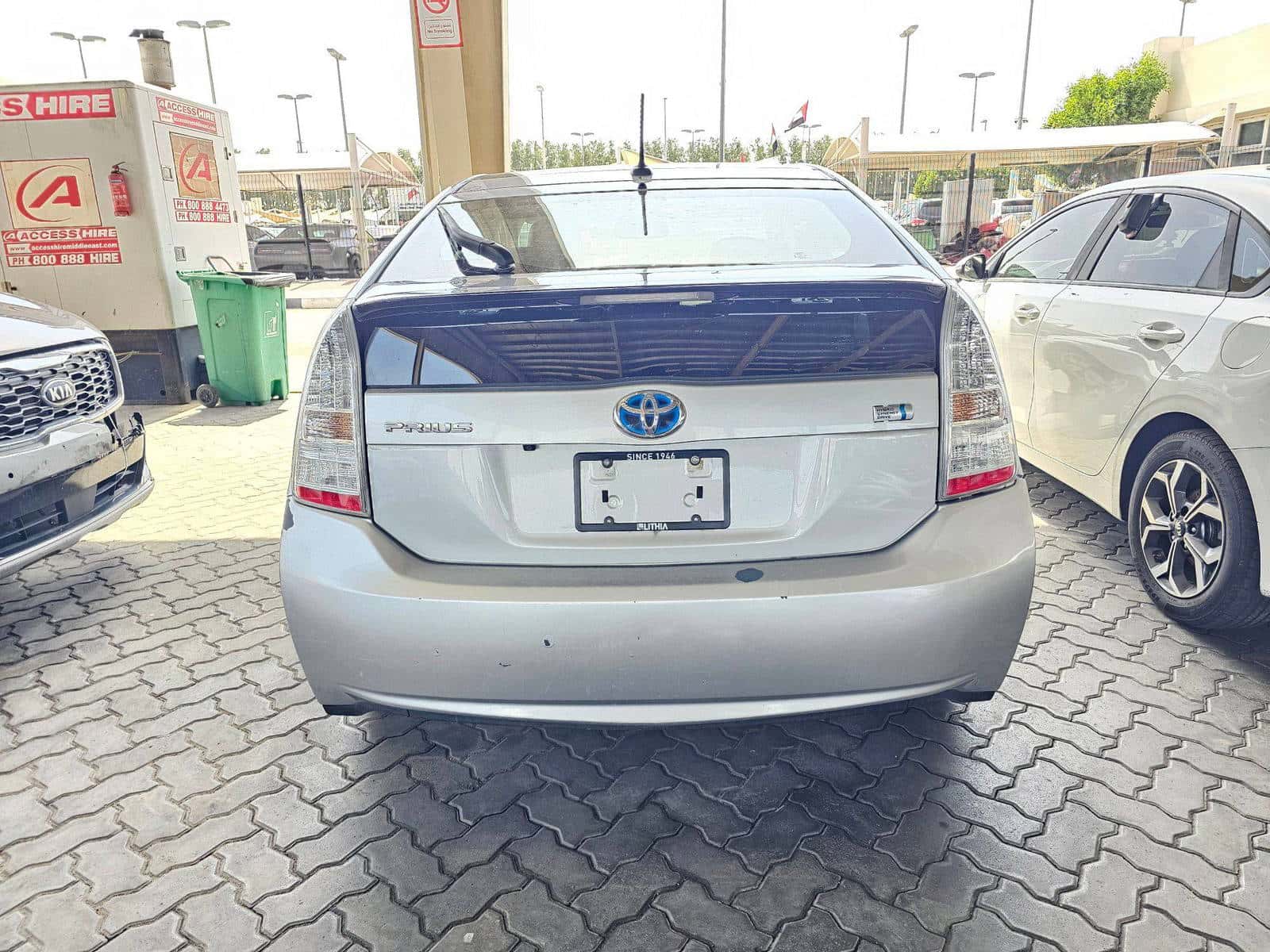 TOYOTA PRIUS 2010 thumbnail 3