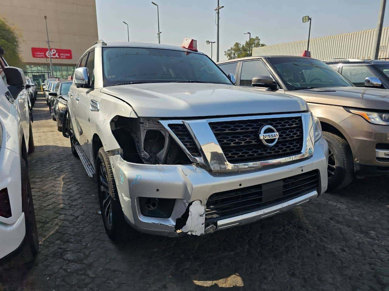 Nissan Armada 2018 thumbnail 4