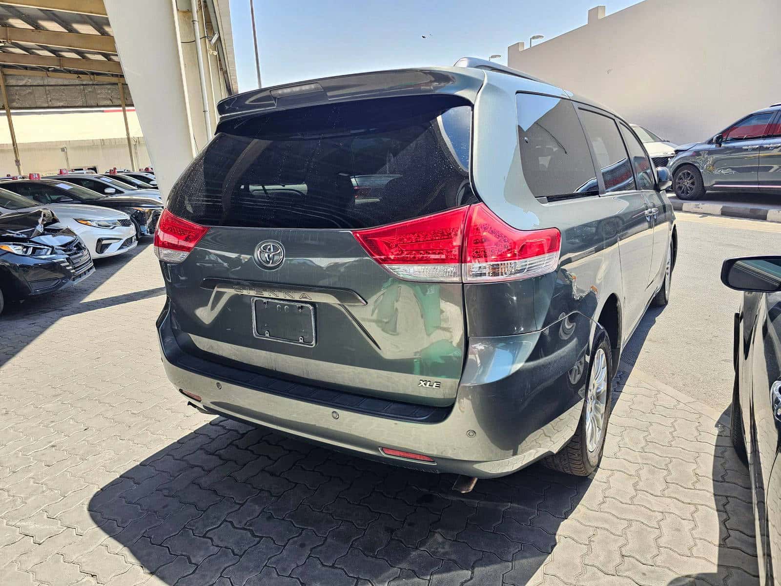 TOYOTA SIENNA 2014 thumbnail 5