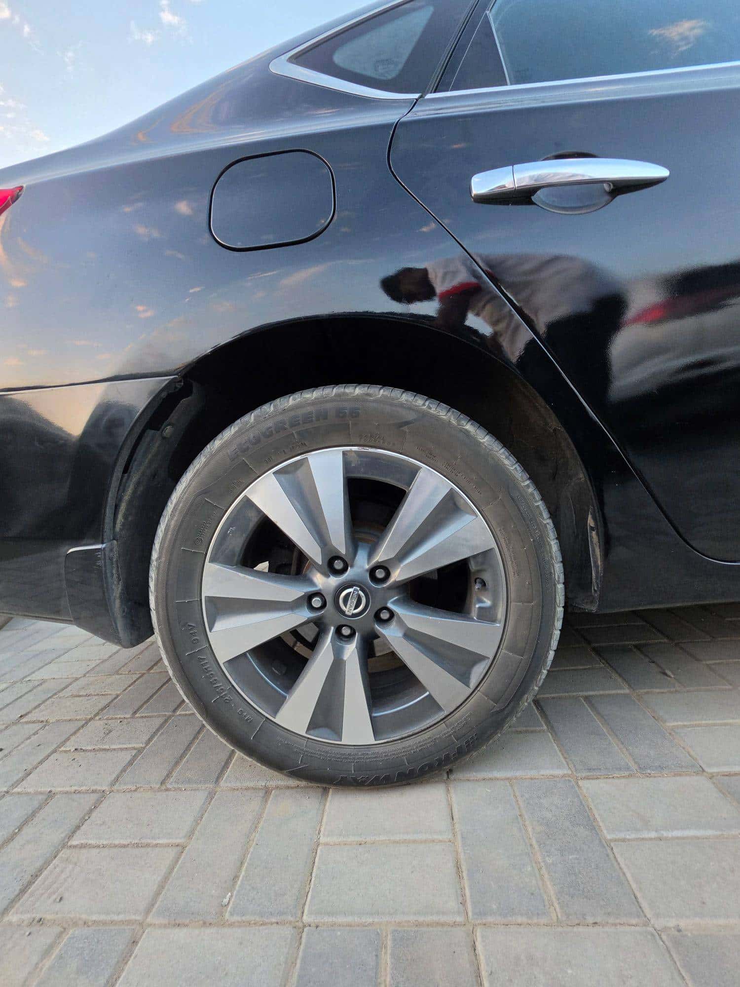NISSAN SENTRA 2019 thumbnail 6