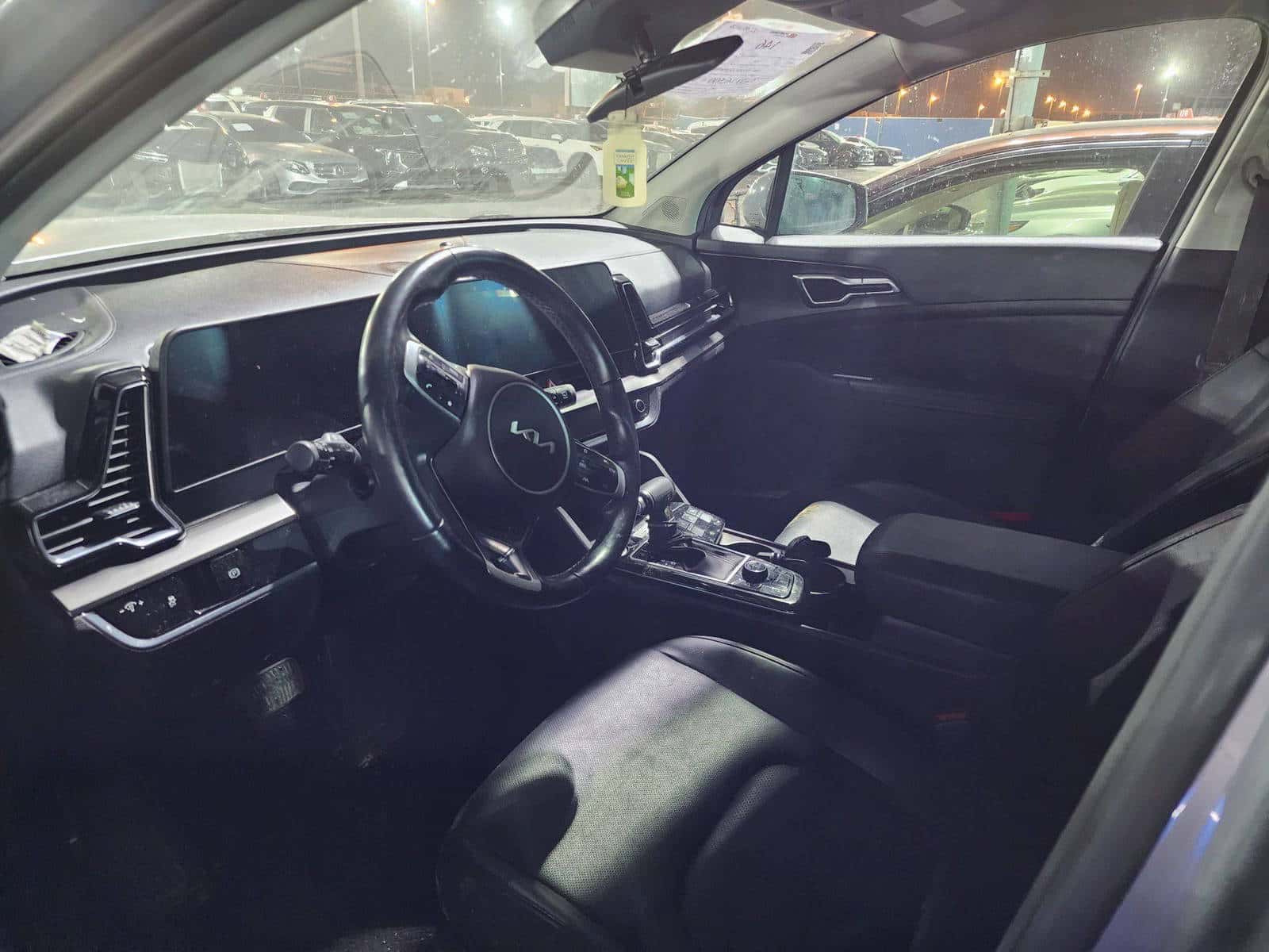 KIA SPORTAGE 2023 thumbnail 7