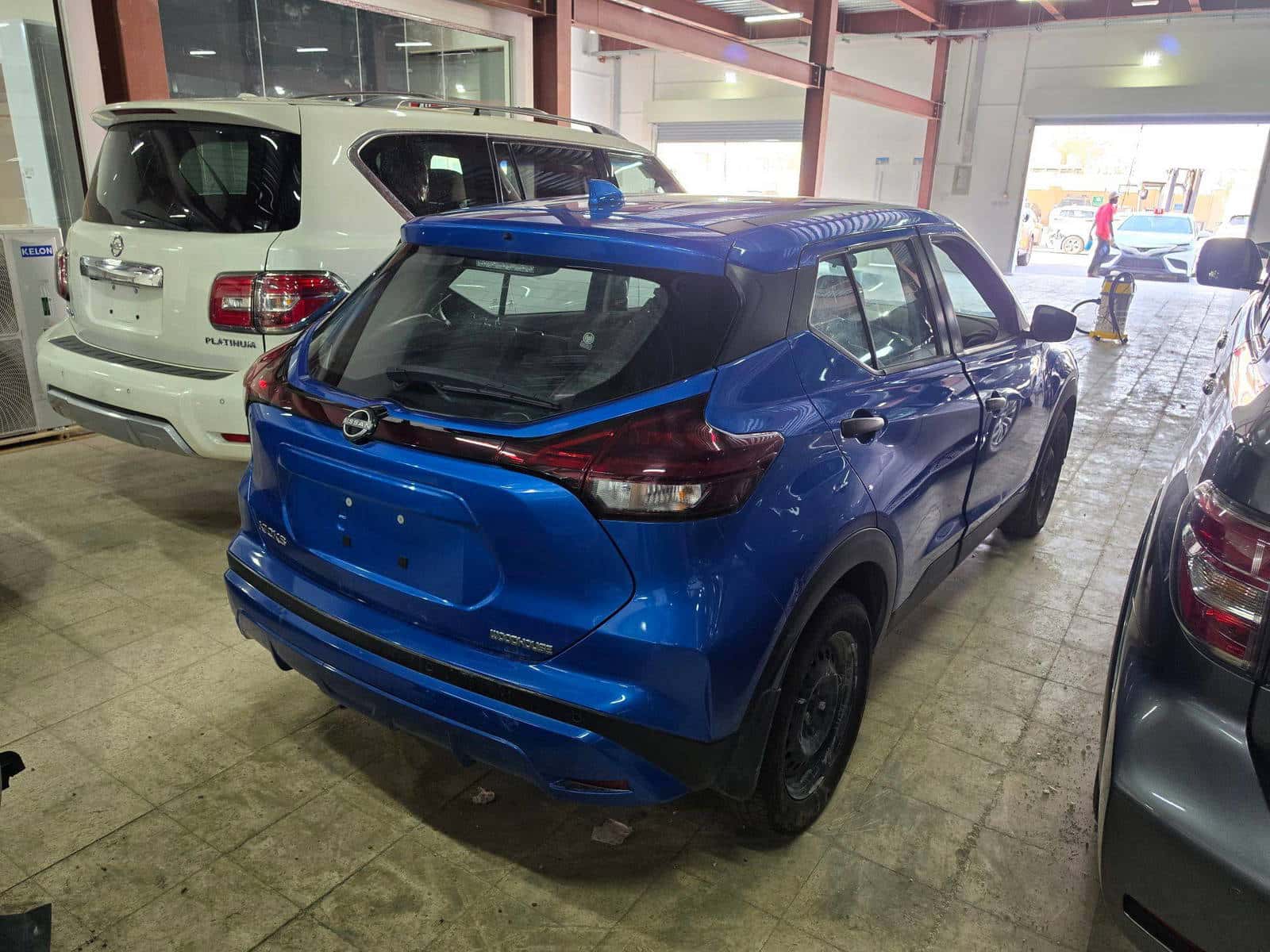 Nissan Kicks 2024 thumbnail 2